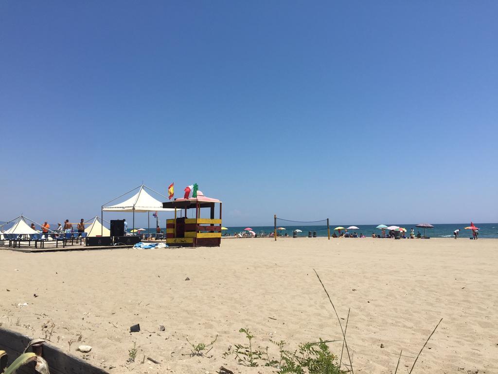 Elvyhouse Beach Catania Exteriör bild